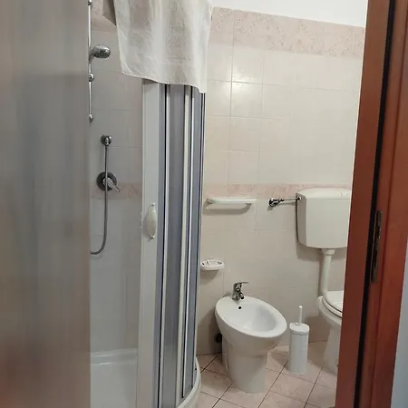 לינה וארוחת בוקר Gattopardo קריאטי